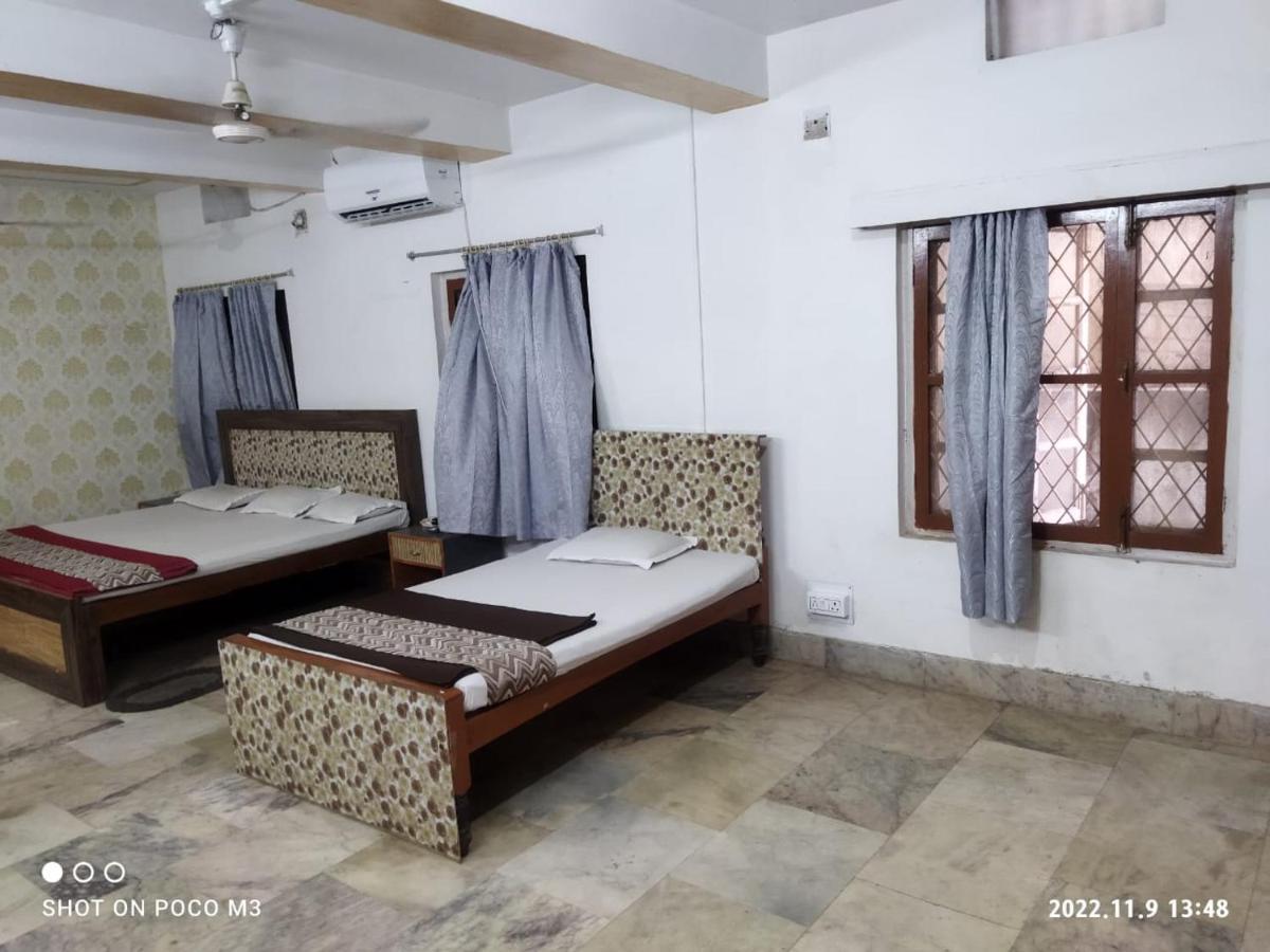 Hotel Well Inn Пури Экстерьер фото