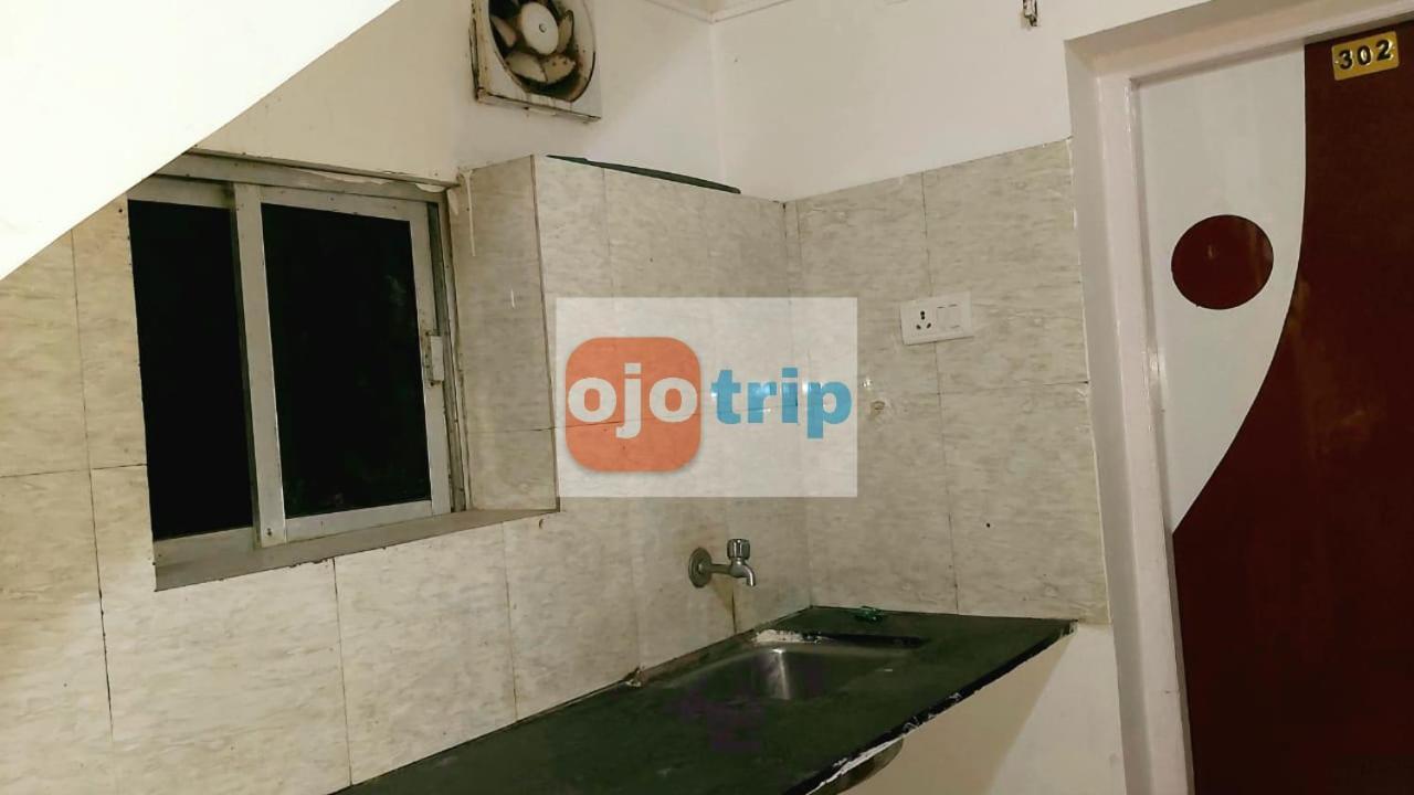 Hotel Well Inn Пури Экстерьер фото